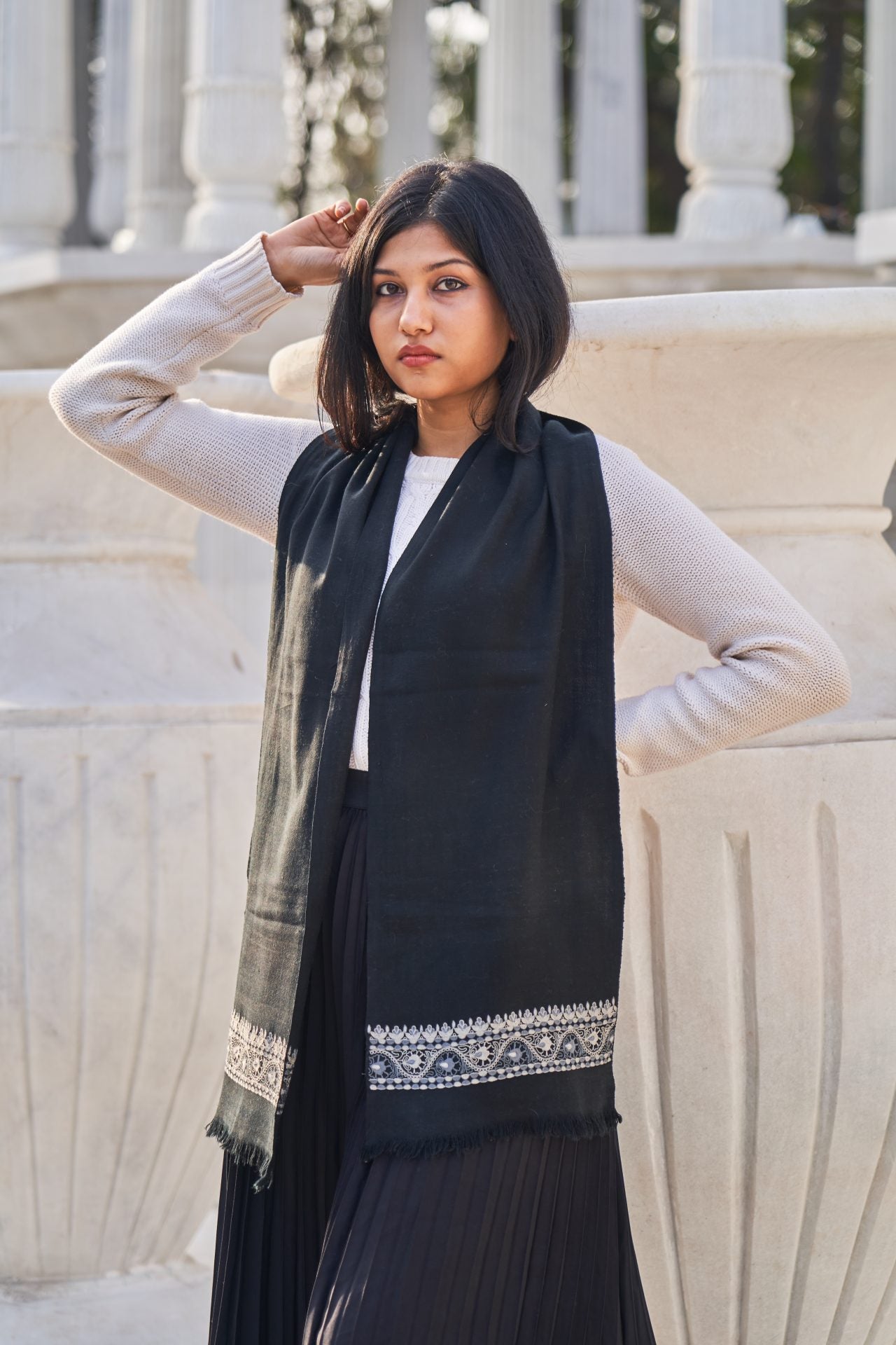 Traditional Bagh Embroidered Unisex Muffler