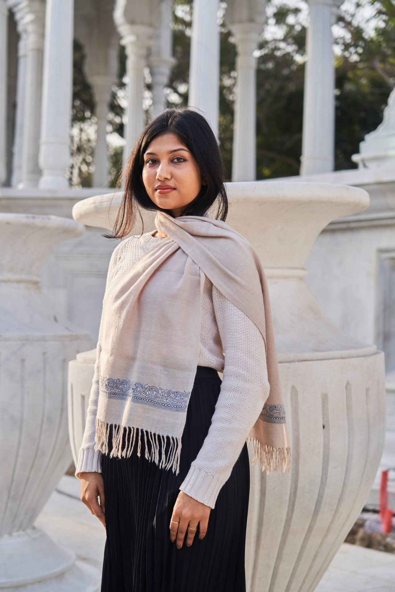 Pastel Boteh Embroidered Unisex Muffler
